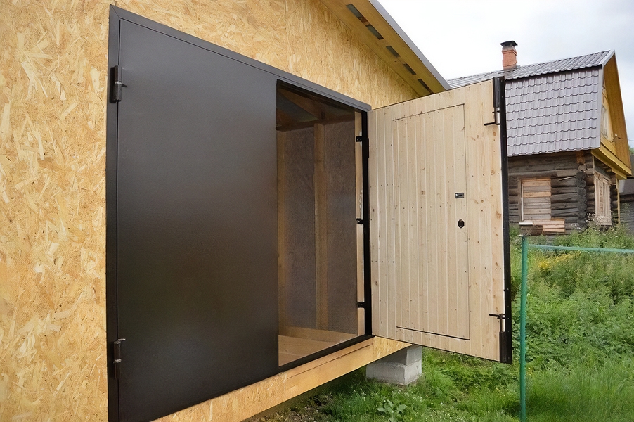 Ворота для частного гаража